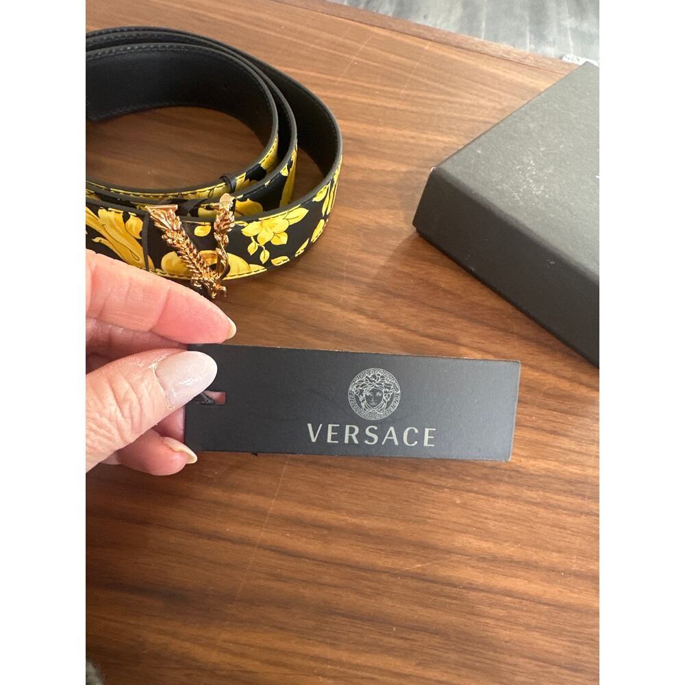 NWT Versace Virtus Barocco Print Leather Belt Size 80/32 - Picture 3 of 8